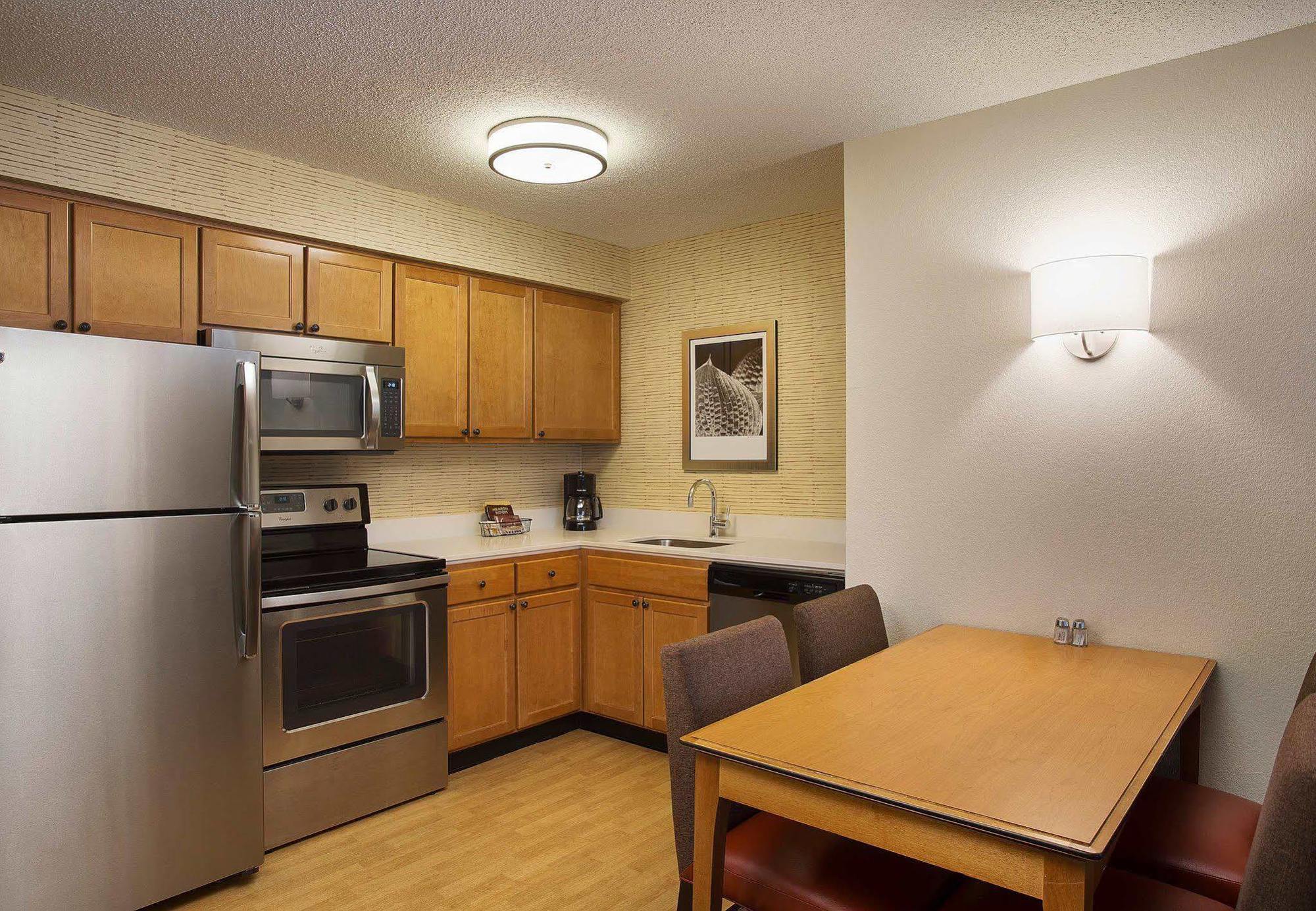 Residence Inn By Marriott Detroit / Novi Zewnętrze zdjęcie